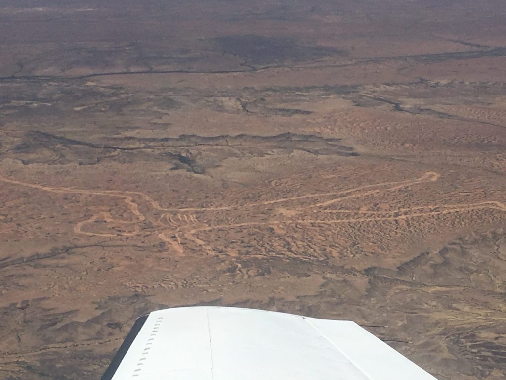 Marree Man appeared over night in desert 30km long air view